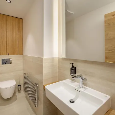 Palace Szálloda 4*
