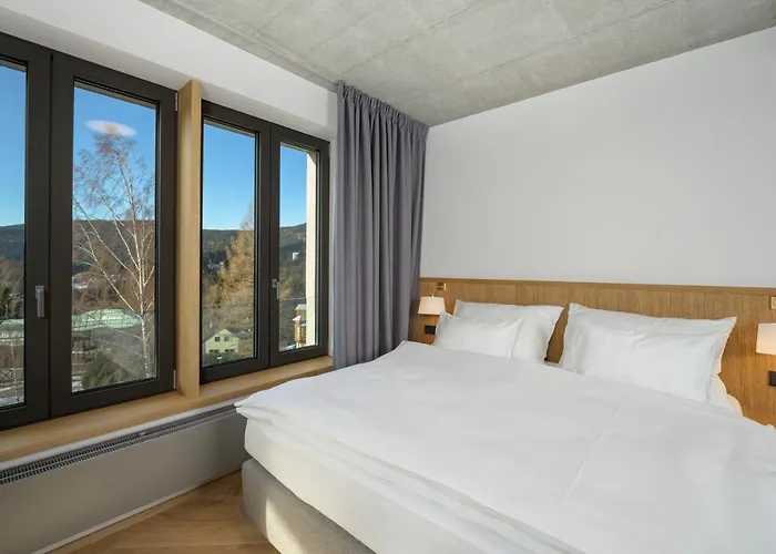 Palace Готель 4*